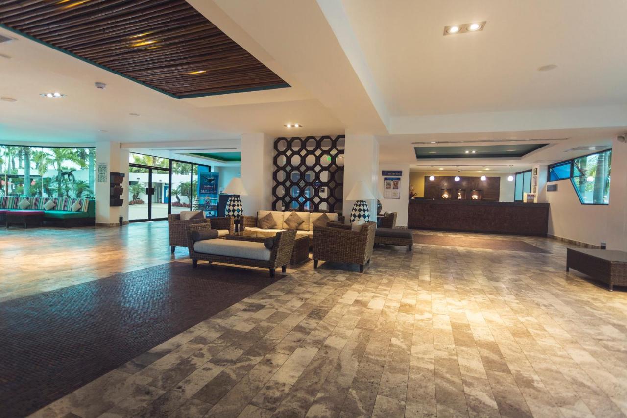 Royal Decameron Punta Centinela Ballenita